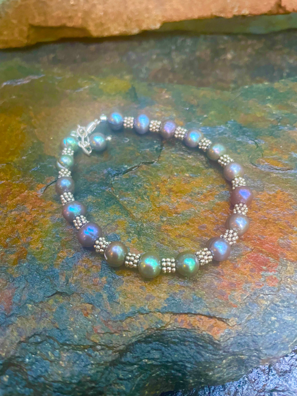 Chunky Freshwater Peacock Pearls and Silver Flower Disk Bracelet