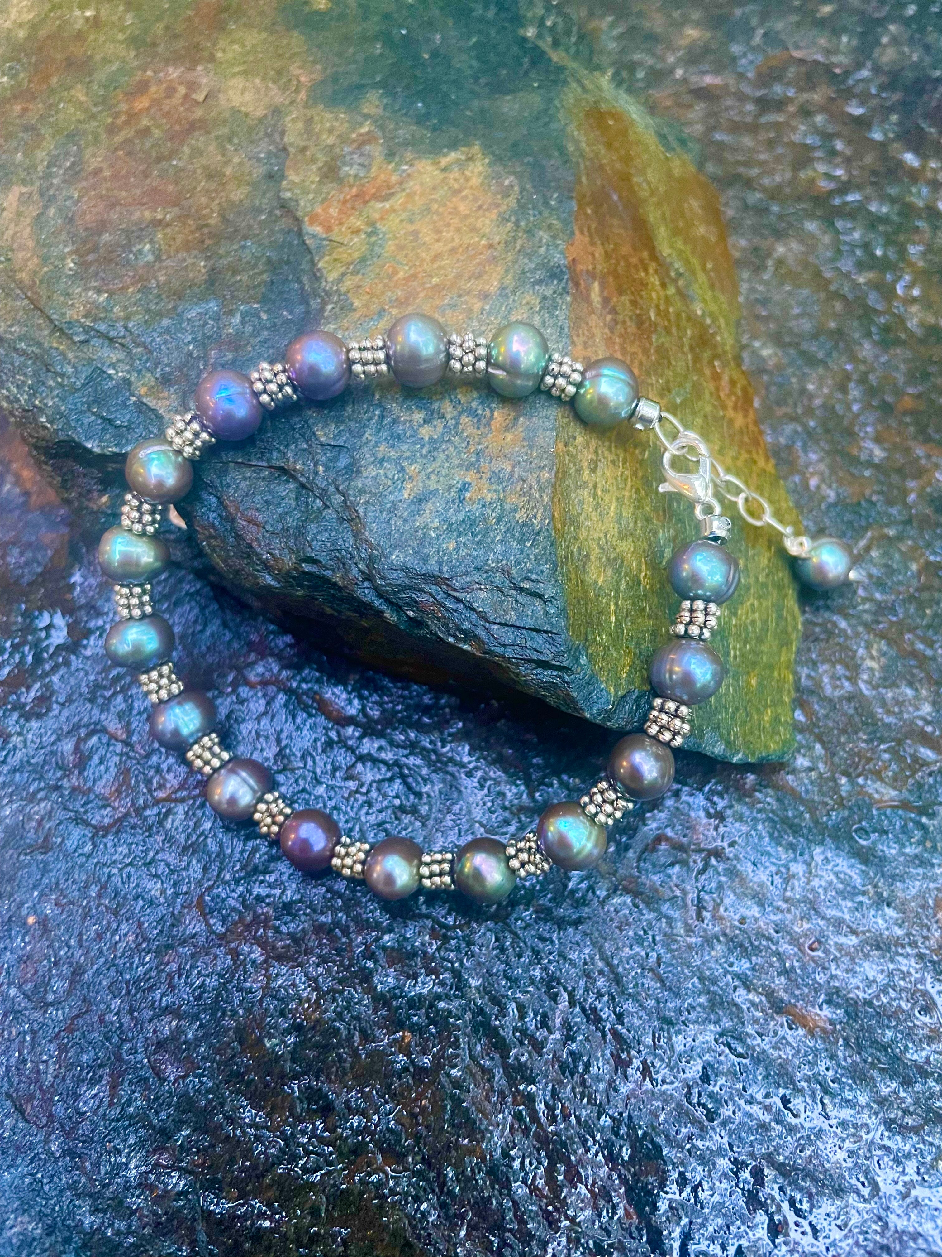 Chunky Freshwater Peacock Pearls and Silver Flower Disk Bracelet