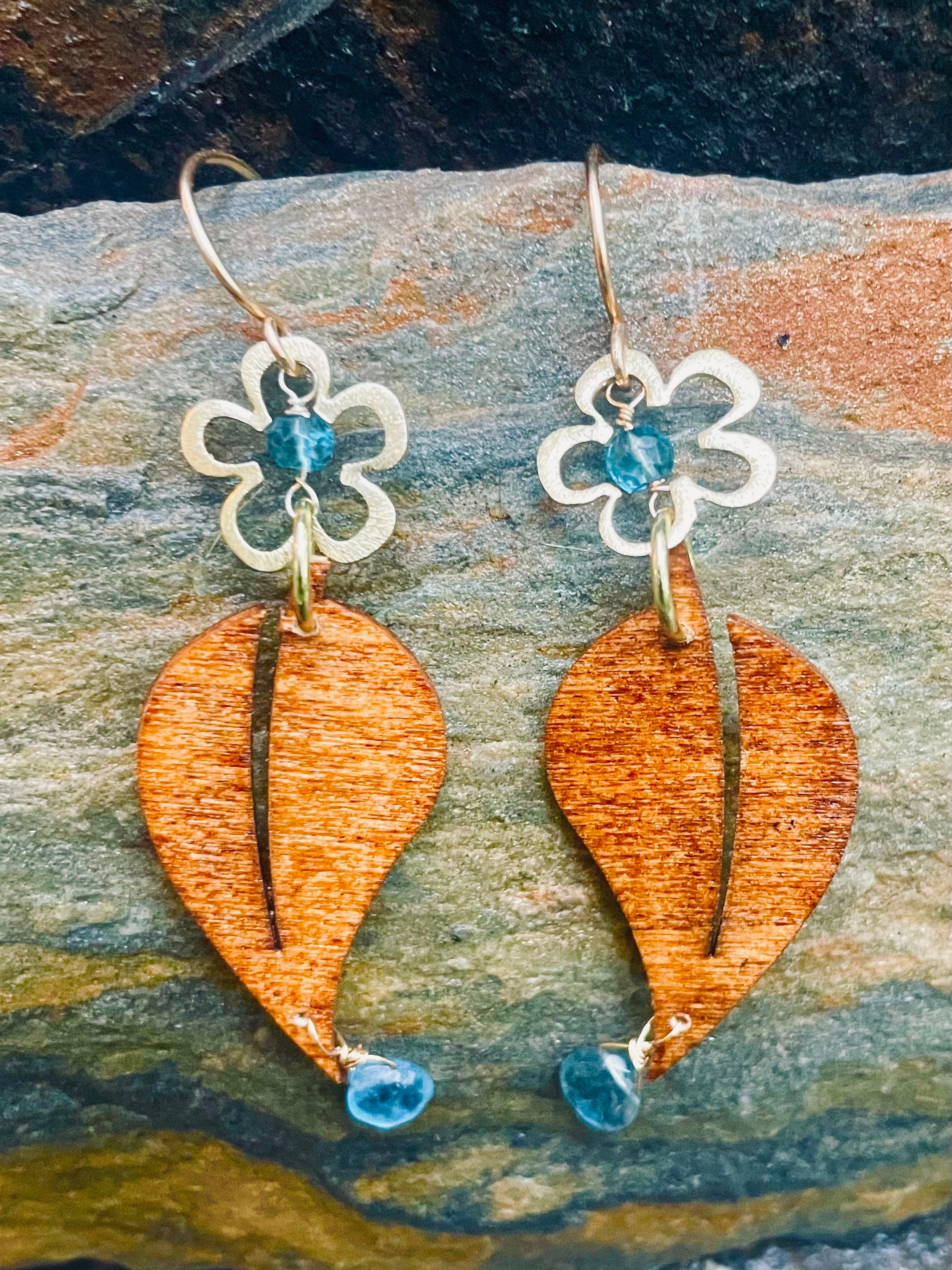 Gold Daisy and Kyanite Earrings