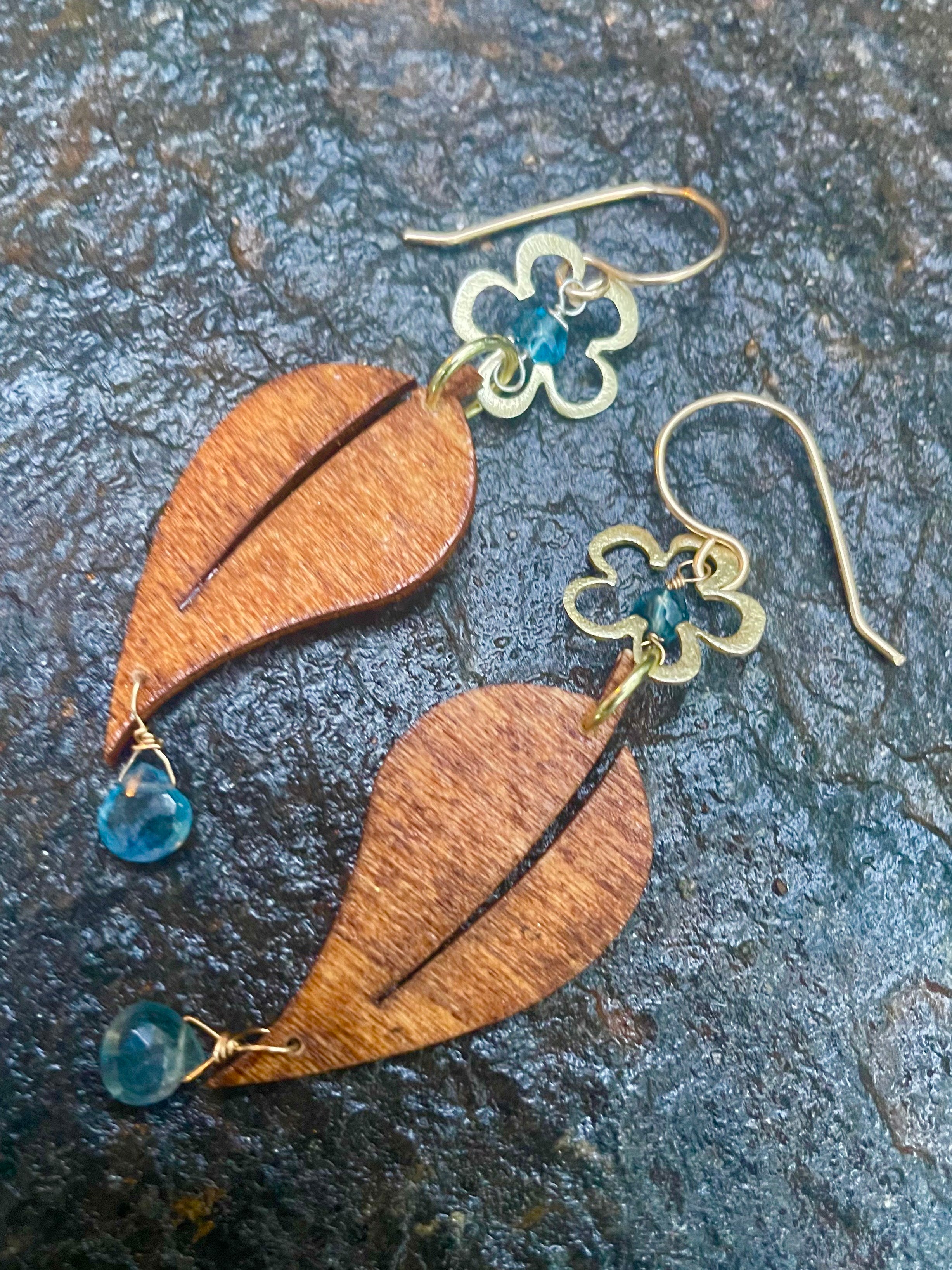 Gold Daisy and Kyanite Earrings