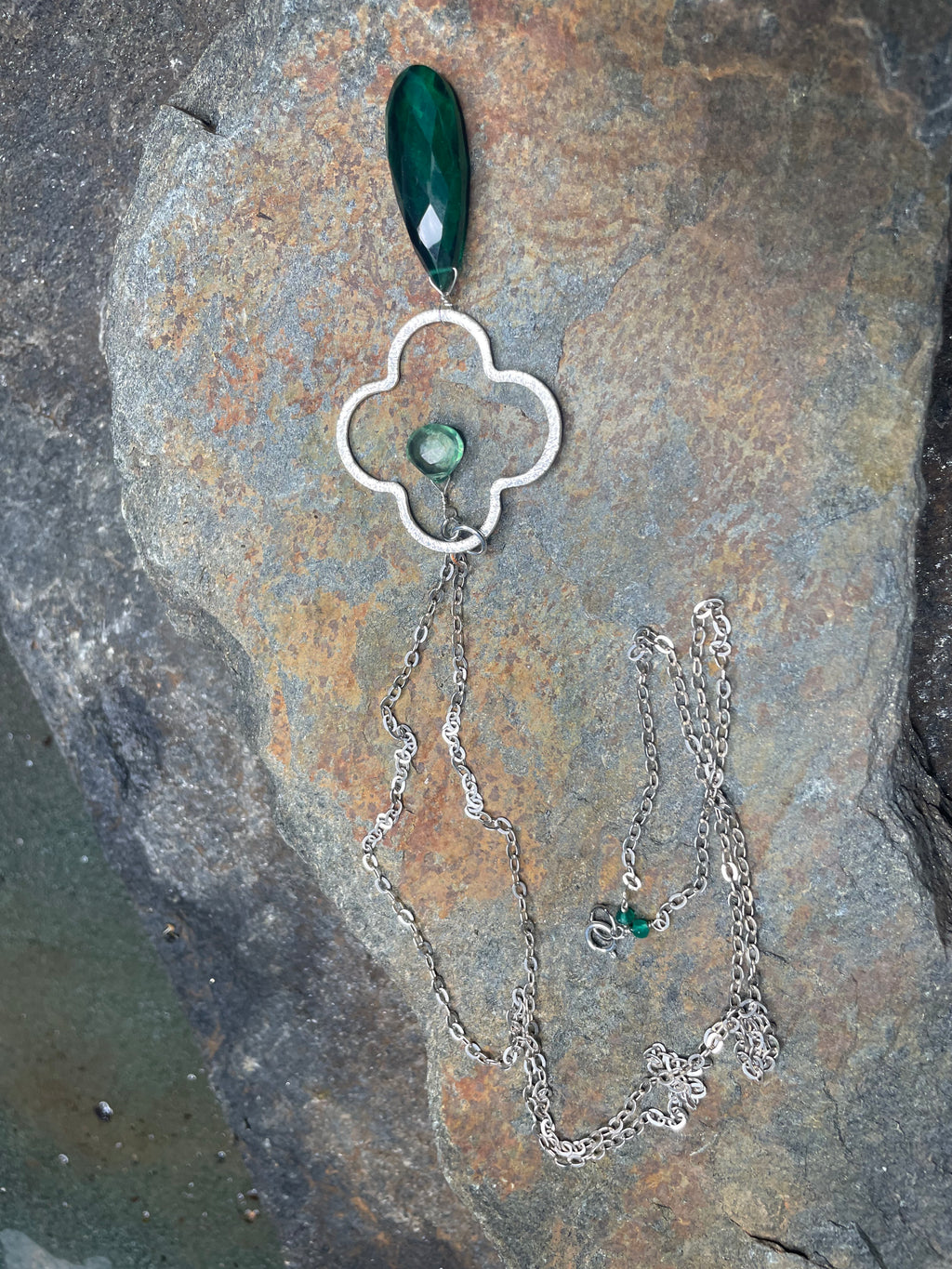 Sterling Silver Chain Necklace With Large Silver Quatrefoil Pendant