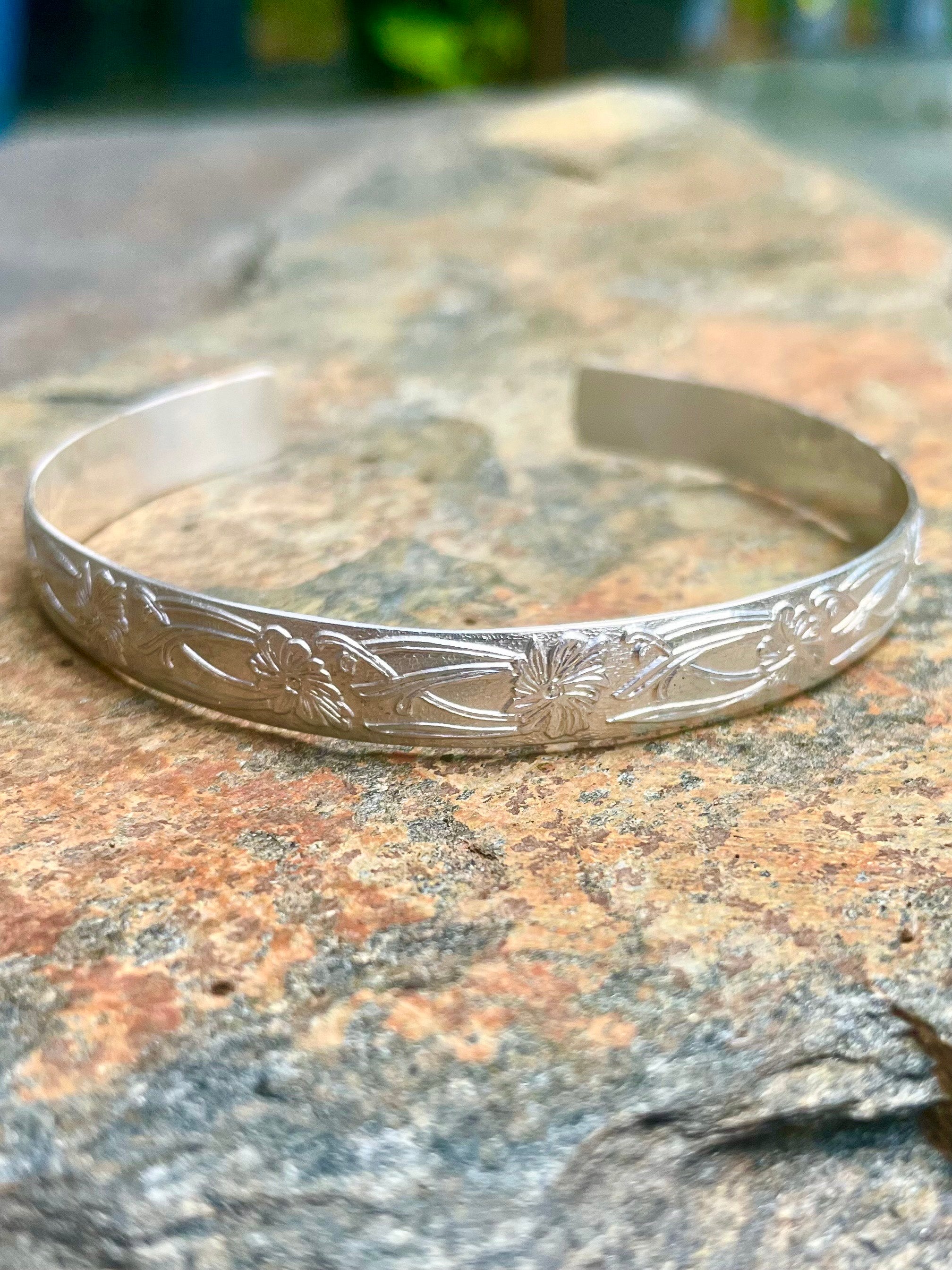 Sterling Silver Floral Open Bangle
